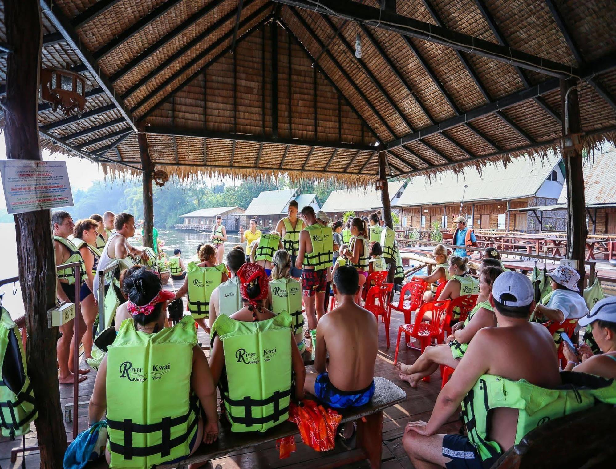 Ban Huai Maenam Noi Saiyok Mantra Resort מראה חיצוני תמונה